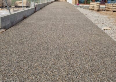 Pavimento árido lavado vivienda Tarragona.